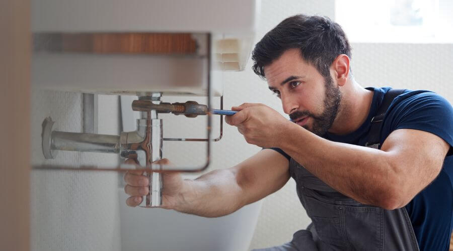 Professional water heater installation services in Chandler, OK